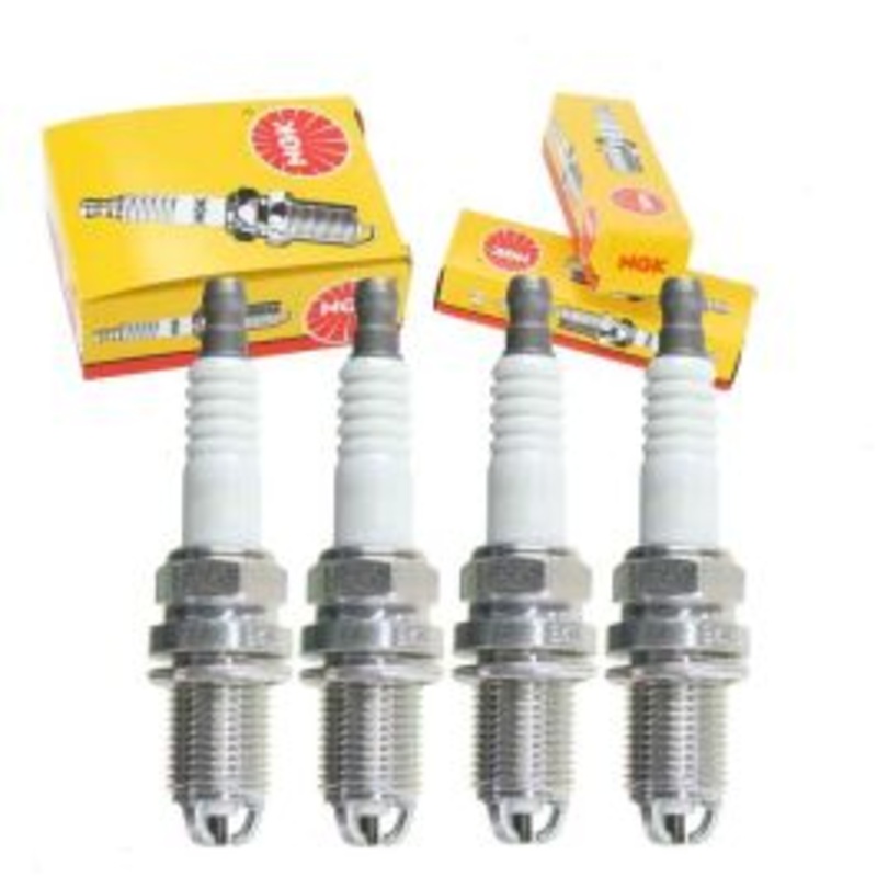 4 pc NGK Standard Spark Plugs for 1999-2001 Volkswagen Jetta 2.0L L4