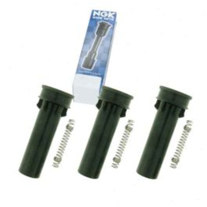 3 pc NGK Ignition Coil Boots for 2009 Dodge Durango 3.7L V6
