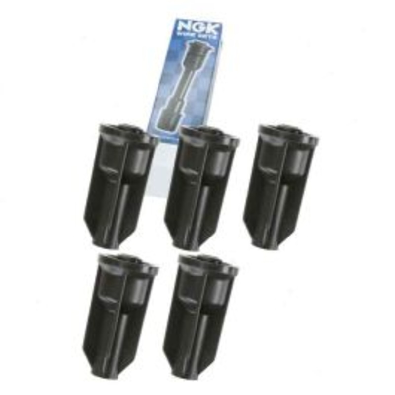 5 pc NGK Ignition Coil Boots for 2004-2006 GMC Canyon 3.5L L5
