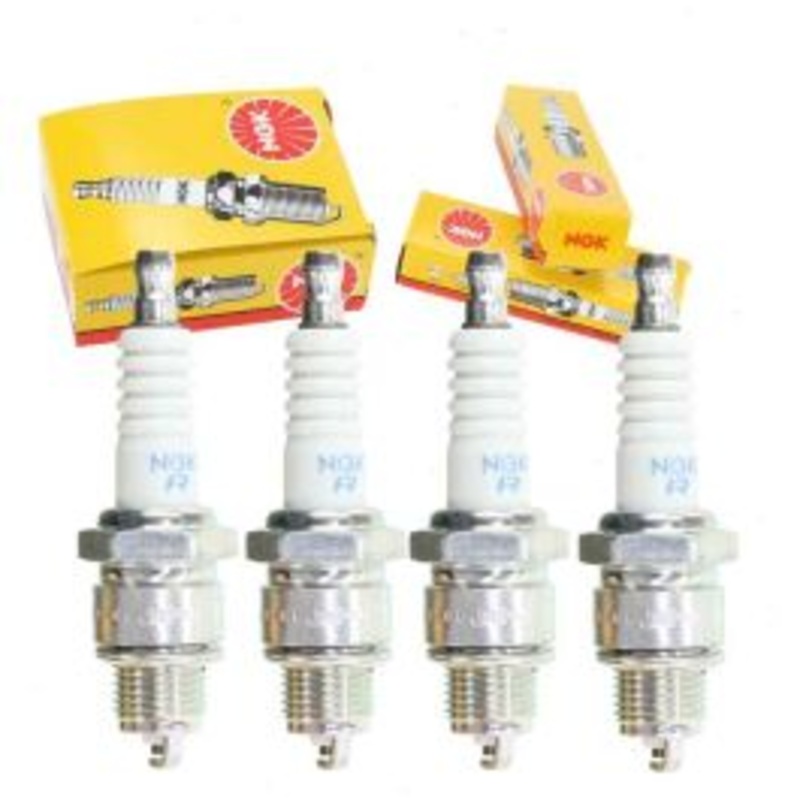 4 pc NGK Standard Spark Plugs for 1960-1962 Mercedes-Benz 190B 1.9L L4