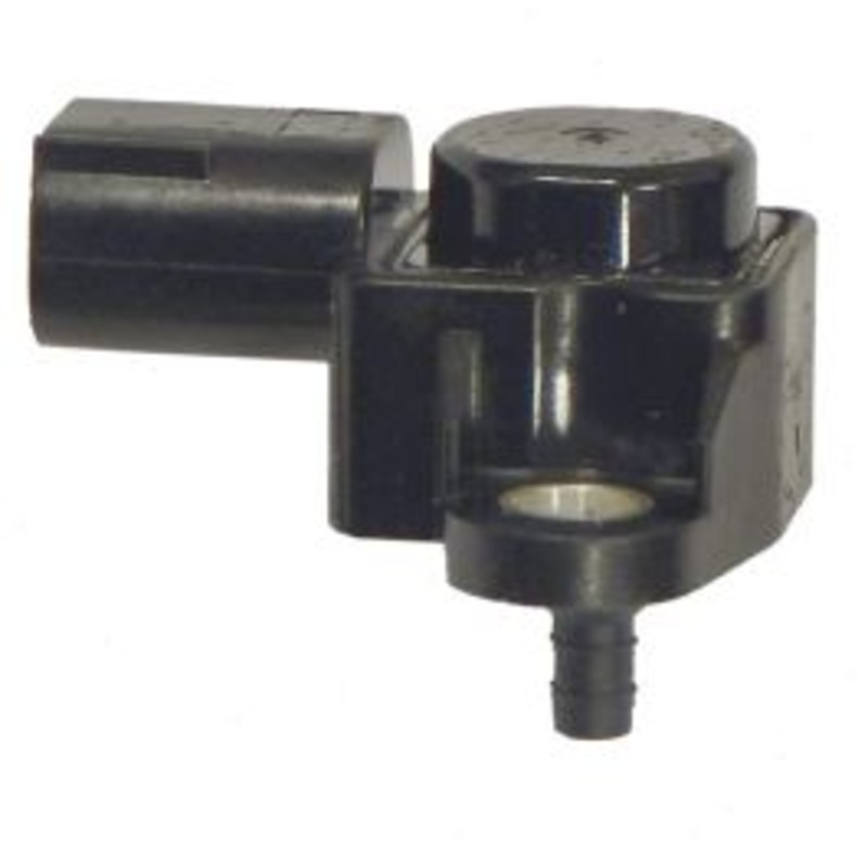 Hitachi Manifold Absolute Pressure Sensor for 2001-2005 Mercedes-Benz CLK320 3.2L V6