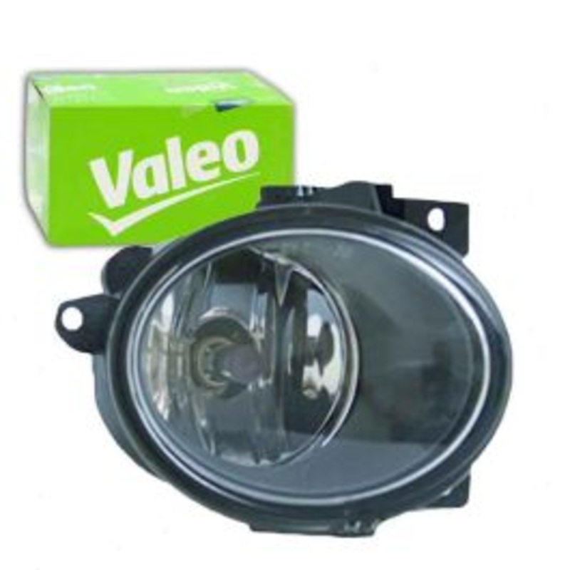 Valeo Left Fog Light for 2006-2010 Volkswagen Beetle 1.9L 2.5L L4 L5