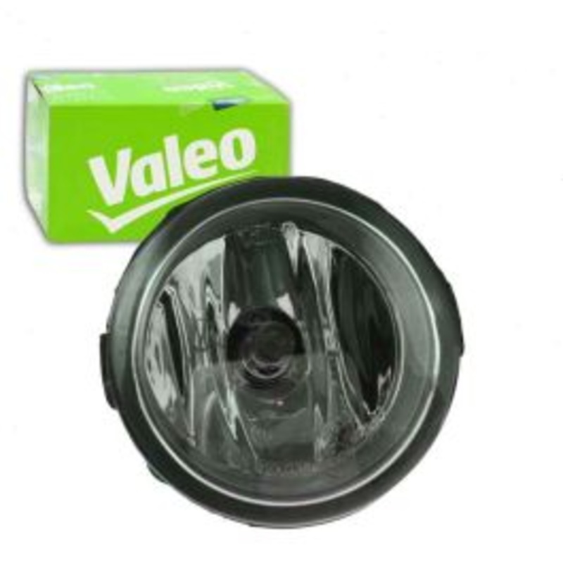 Valeo Left Fog Light for 2011-2012 Nissan Quest