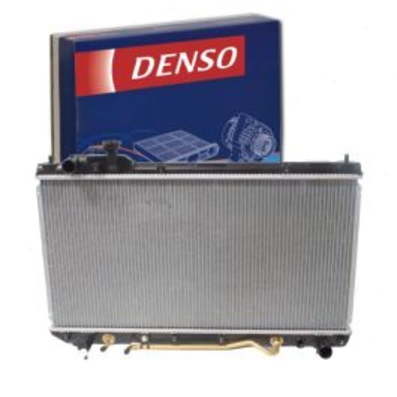 DENSO Radiator for 1998-2000 Toyota RAV4 2.0L L4